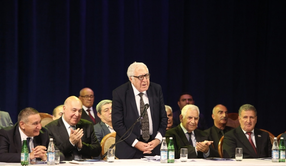 Azərbaycan yazıçılarının XIII qurultayı keçirilir