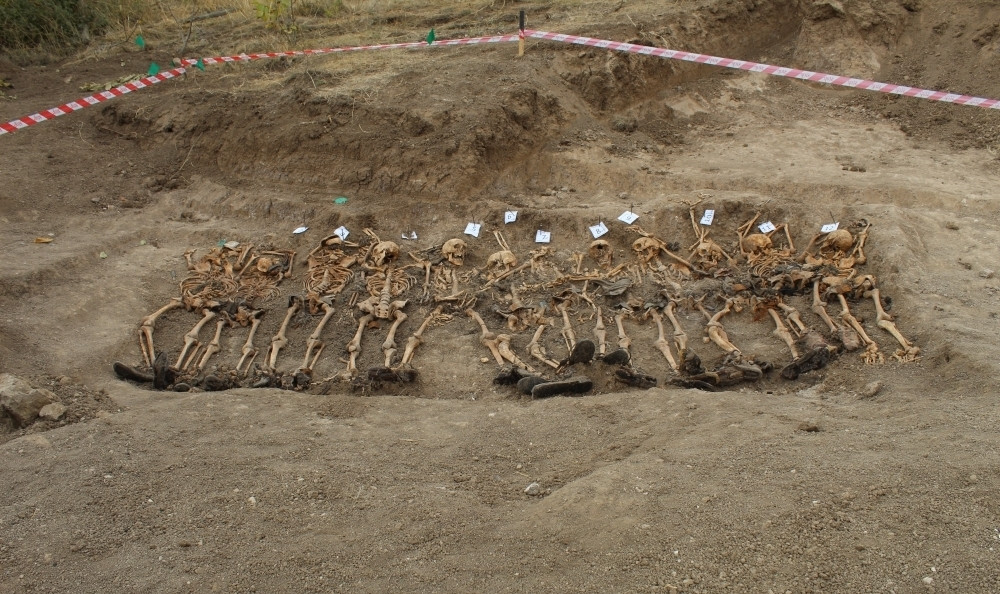 Edillidə aşkarlanmış sümüklərdə zorakılıq izləri var