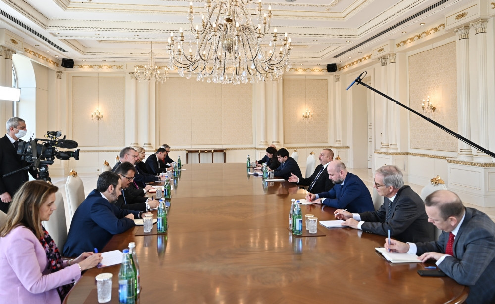 Ilham Aliyev receives EU Special Envoy for Eastern Partnership