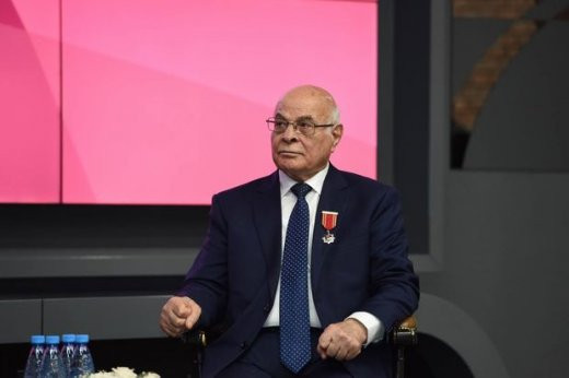 Prezident Ağacan Abiyevi ordenlə təltif edib