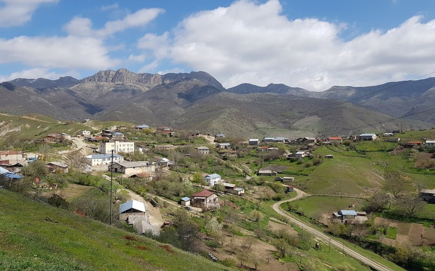 Foreign military attachés start their visit to Saribaba high ground