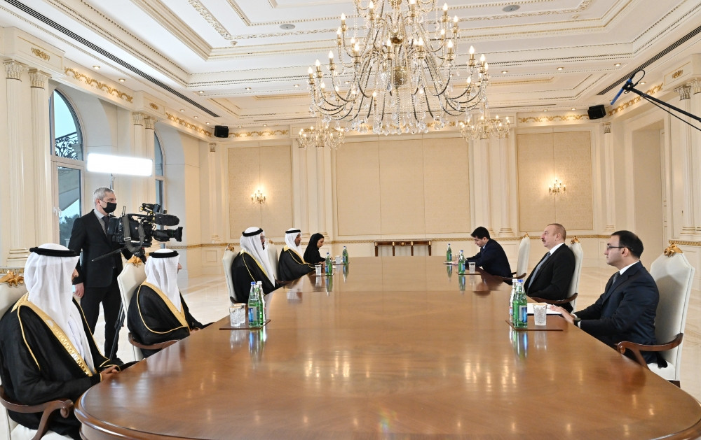 President Ilham Aliyev received Minister of Cabinet Affairs of United Arab Emirates