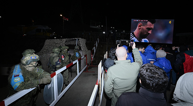 Демонстрантам и миротворцам на дороге Ханкенди-Лачын созданы условия для просмотра финала ЧМ-2022