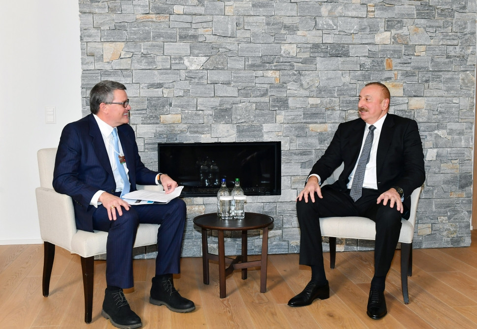 President Ilham Aliyev met with Senior Vice President and Global Innovation Officer of CISCO in Davos