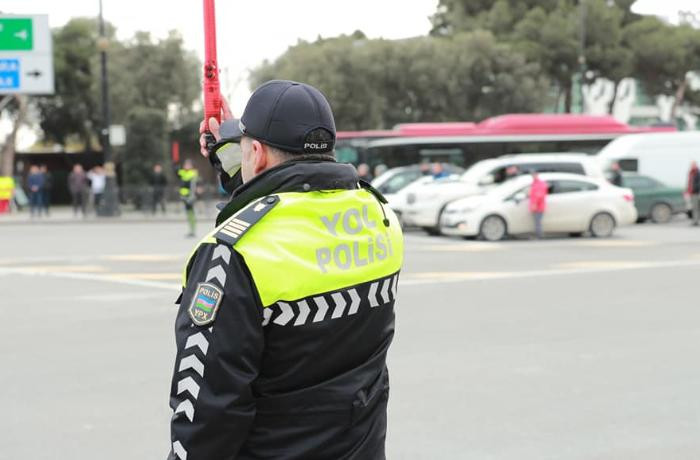 20 Yanvar şəhidlərinin xatirəsi bir dəqiqəlik sükutla anılıb