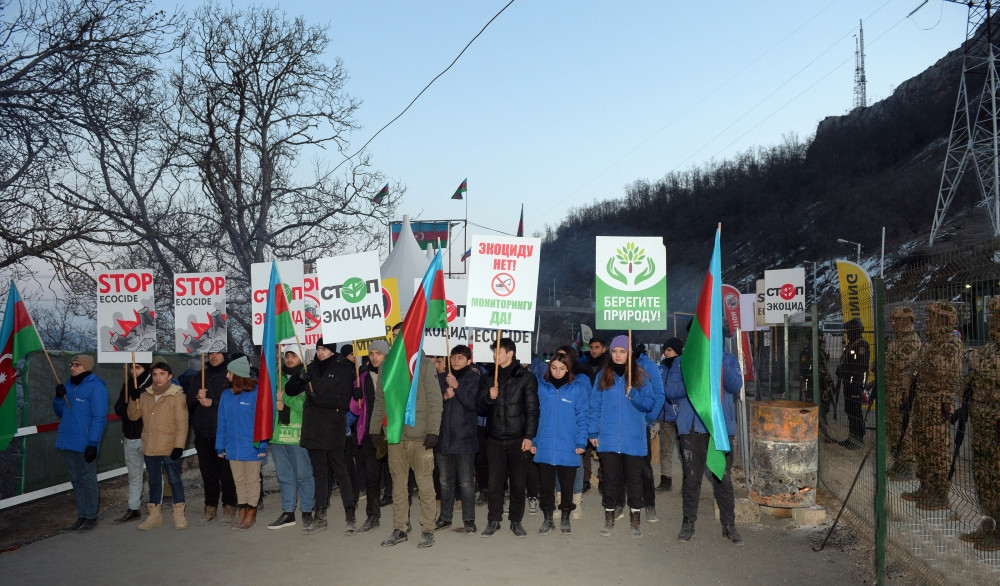 50-ci gün: Aksiya iştirakçıları tələblərində israrlıdırlar
