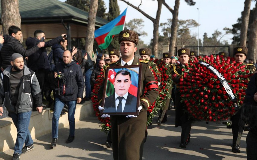 Орхан Аскеров похоронен на II Аллее шехидов