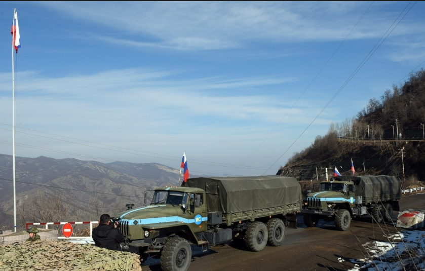 Sülhməramlıların daha beş avtomobilinin Laçına maneəsiz keçidi təmin olunub