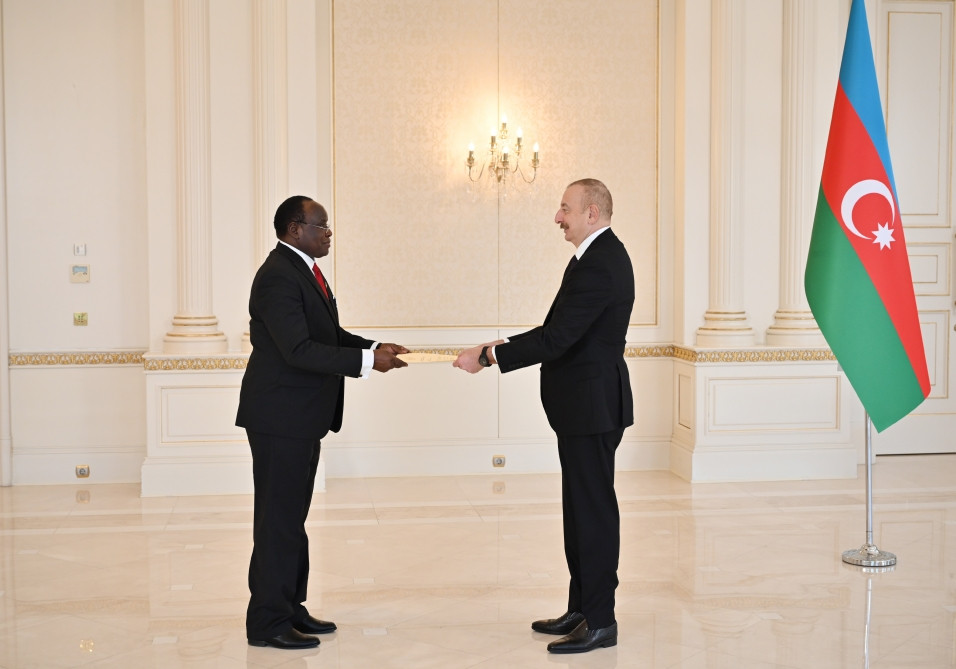 President Ilham Aliyev received credentials of incoming ambassador of Namibia