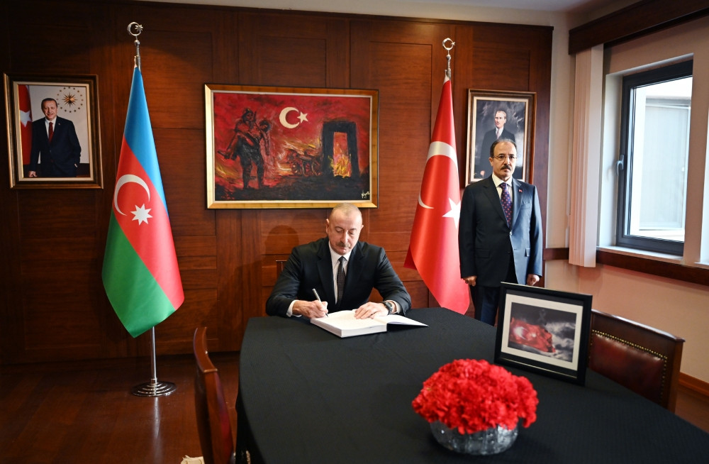 President Ilham Aliyev visited the embassy of Türkiye in Azerbaijan