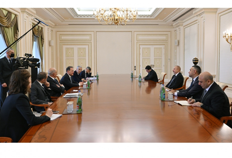 President Ilham Aliyev received Deputy Minister of Foreign Affairs and International Cooperation of Italy