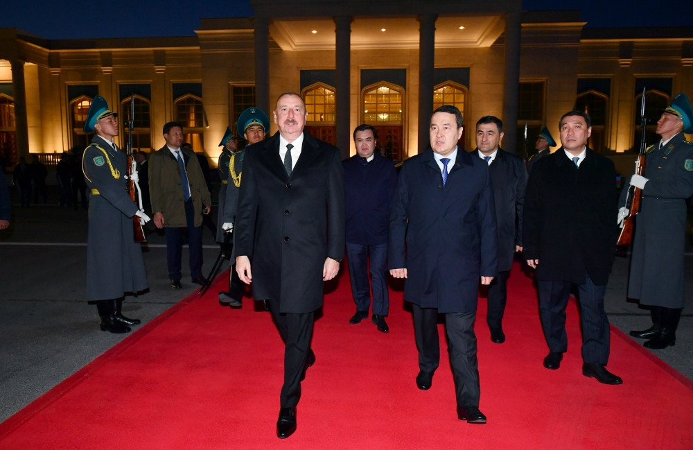 President Ilham Aliyev completed his official visit to Kazakhstan