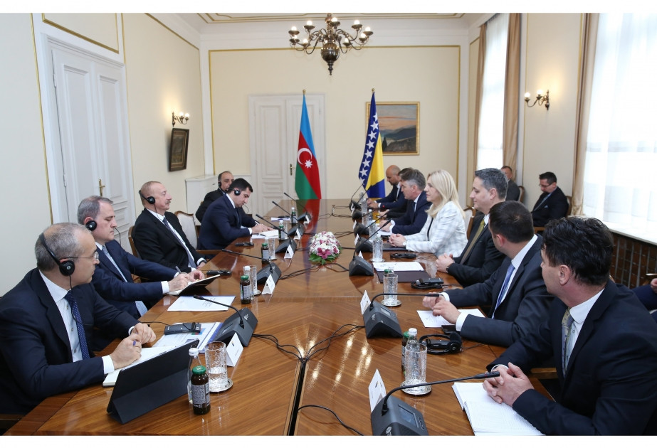 President Ilham Aliyev`s expanded meeting with Chairwoman and members of Presidency of Bosnia and Herzegovina started in Sarajevo