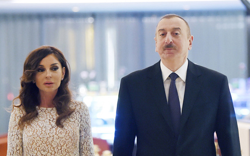 Prezident İlham Əliyev və xanımı Mehriban Əliyeva İrəvanda qızıl medal qazanmış Nuray Güngörü təbrik edib