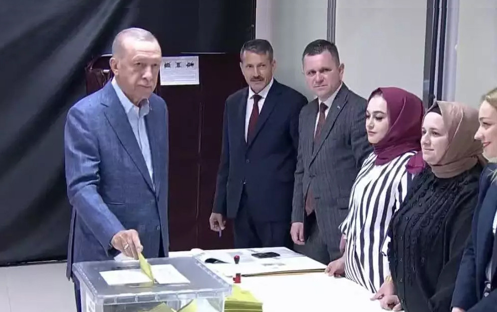 Реджеп Тайип Эрдоган проголосовал на выборах