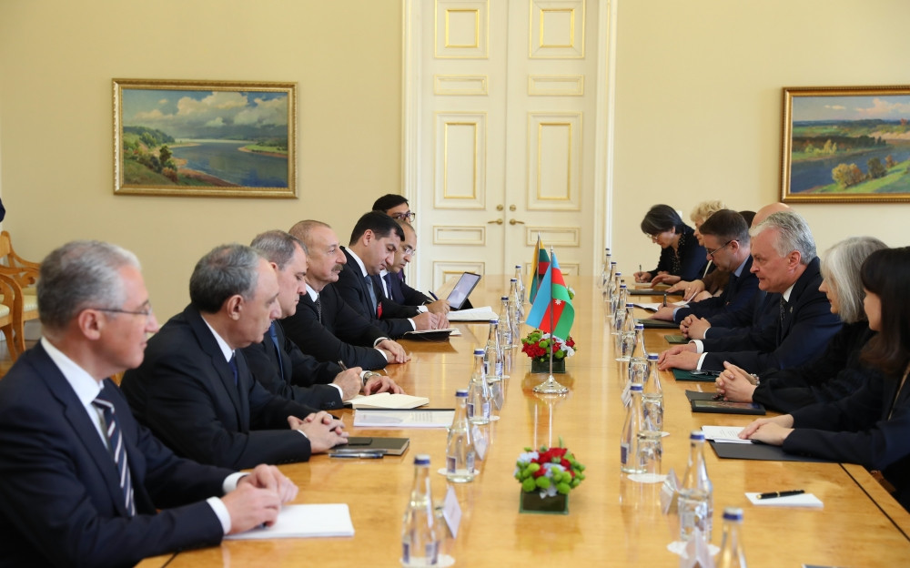Presidents of Azerbaijan and Lithuania held expanded meeting