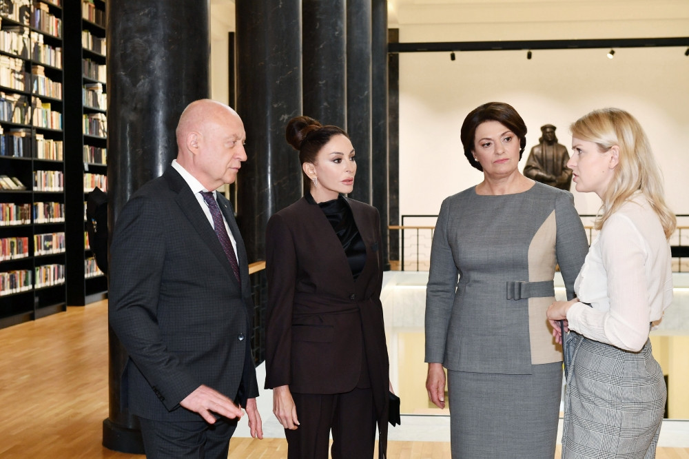 First Lady of Azerbaijan Mehriban Aliyeva visits Martynas Mažvydas National Library of Lithuania