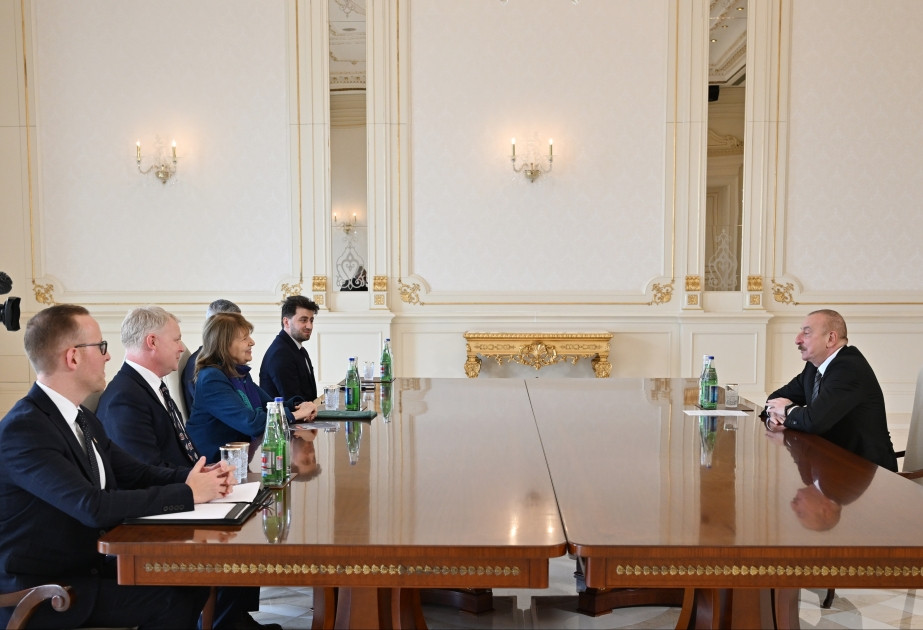 President Ilham Aliyev receives UK Prime Minister's Trade Envoy