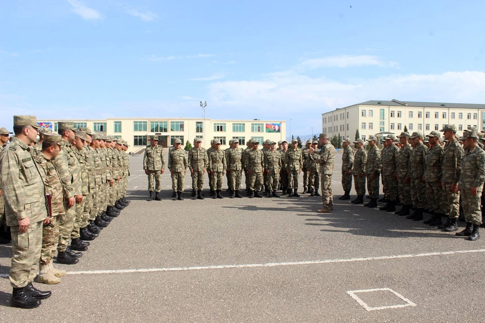 Training-methodical sessions held with artillery chiefs