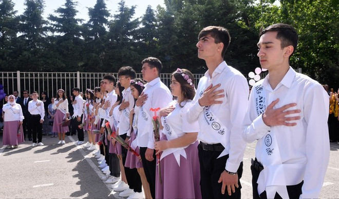 Дорожная полиция обратилась к родителям в связи с "Последним звонком"