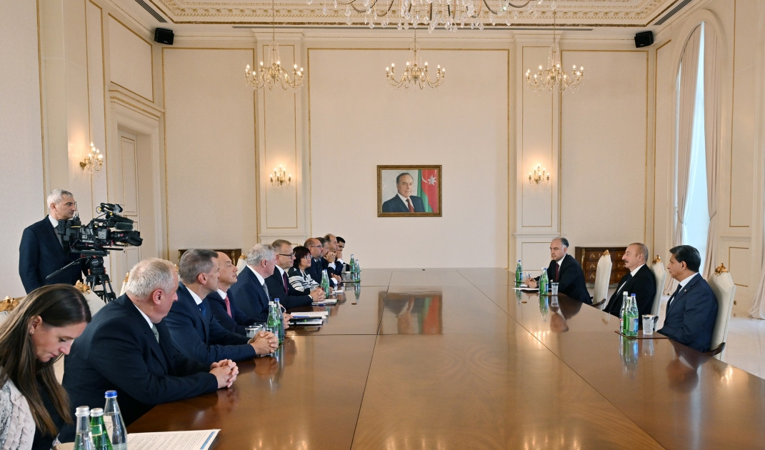 President Ilham Aliyev received delegation led by Speaker of National Council of Slovakia - <mark>VIDEO<mark>