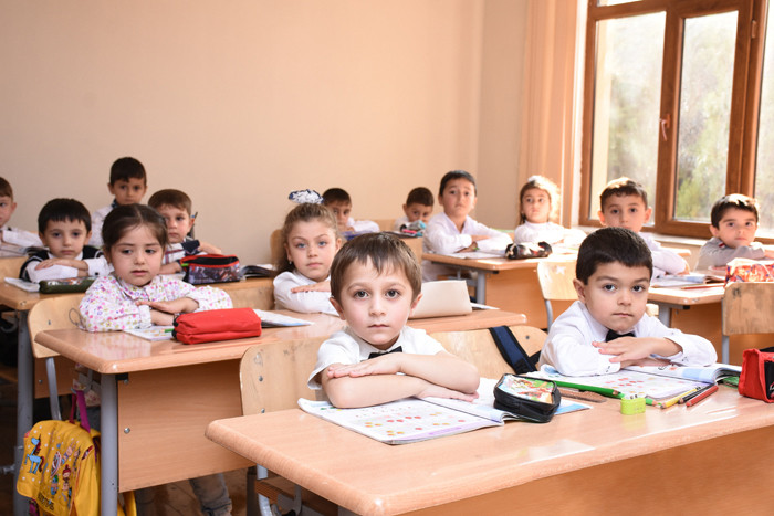 Завтра в Азербайджане начинается новый учебный год