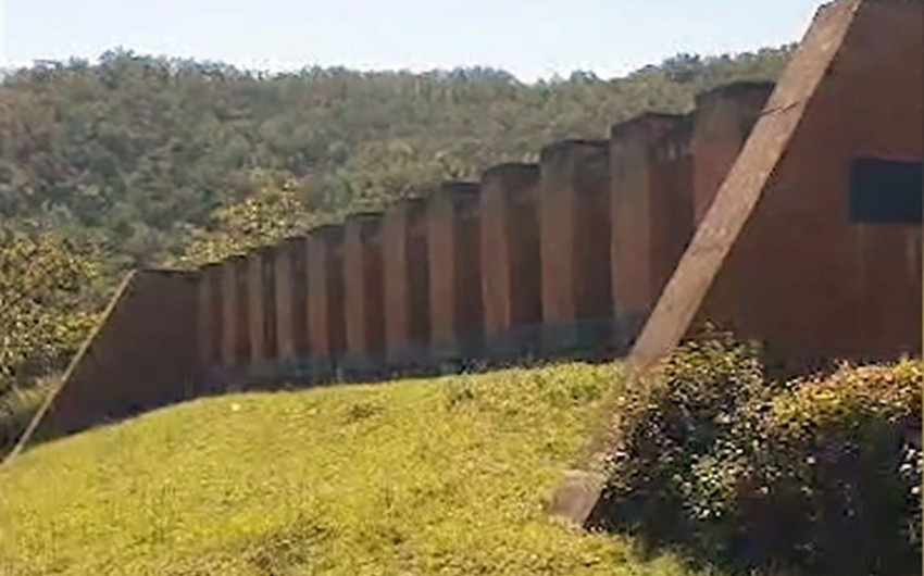 Abidə kompleksi silah anbarı kimi istifadə olunub