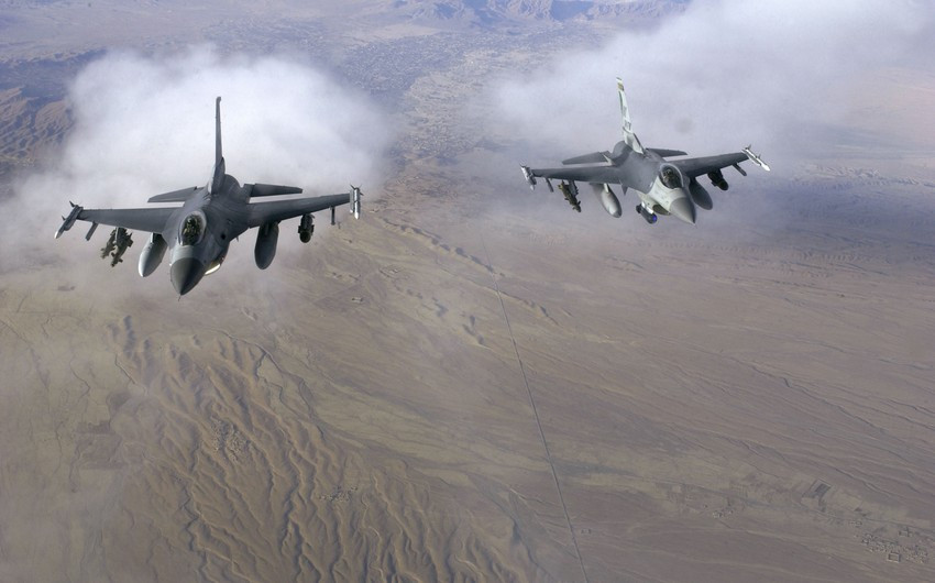 US fighter jets strike Iran-linked sites in Syria in retaliation for attacks on US troops