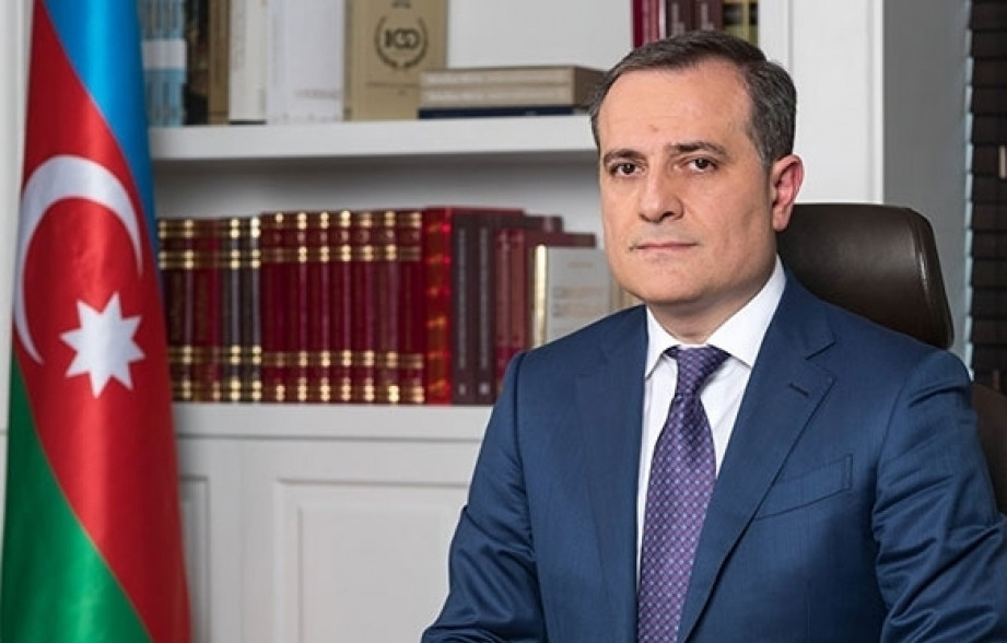 Azerbaijani FM heads to Romania for official visit