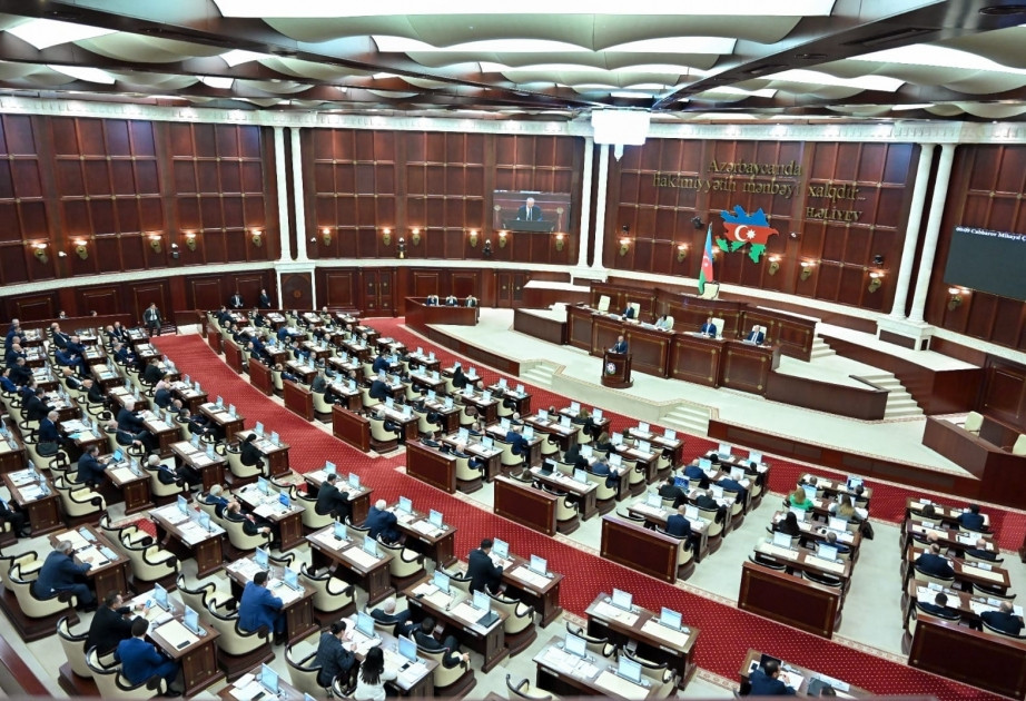 Azerbaijani parliament discussing 2024 state budget