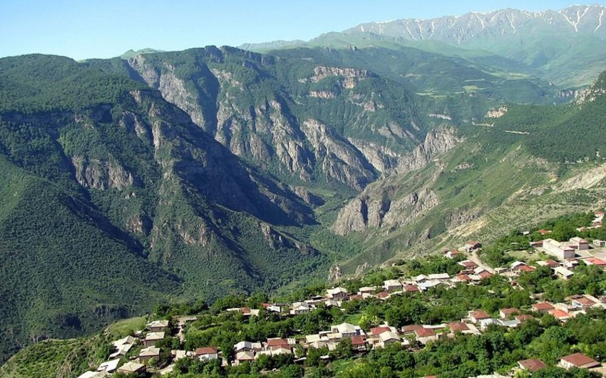 Azerbaijan creating Agdere district
