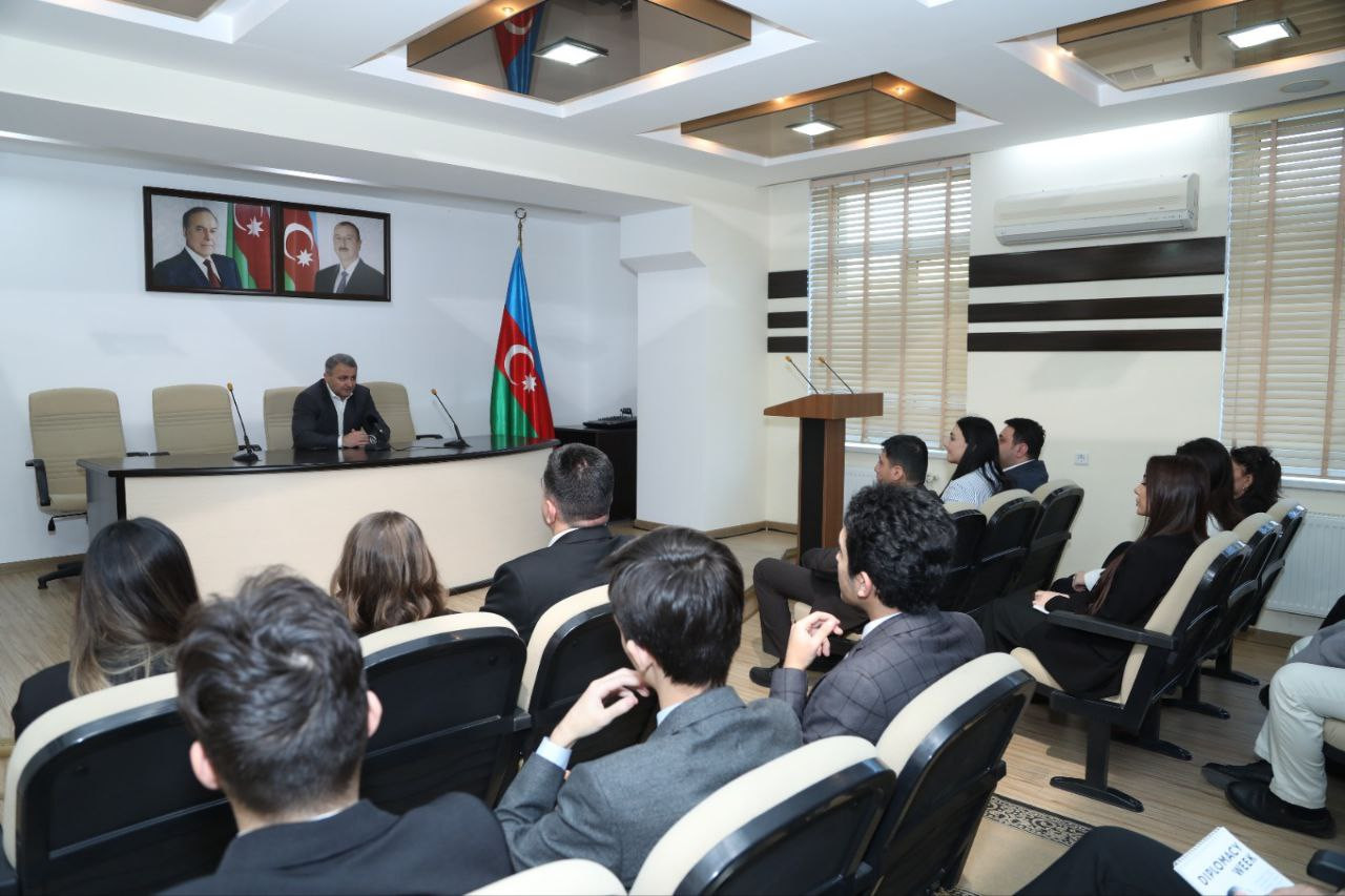 Könüllülər AzTV-nin qonağı olub