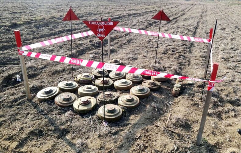 Armenia hands over maps of minefields to Azerbaijan