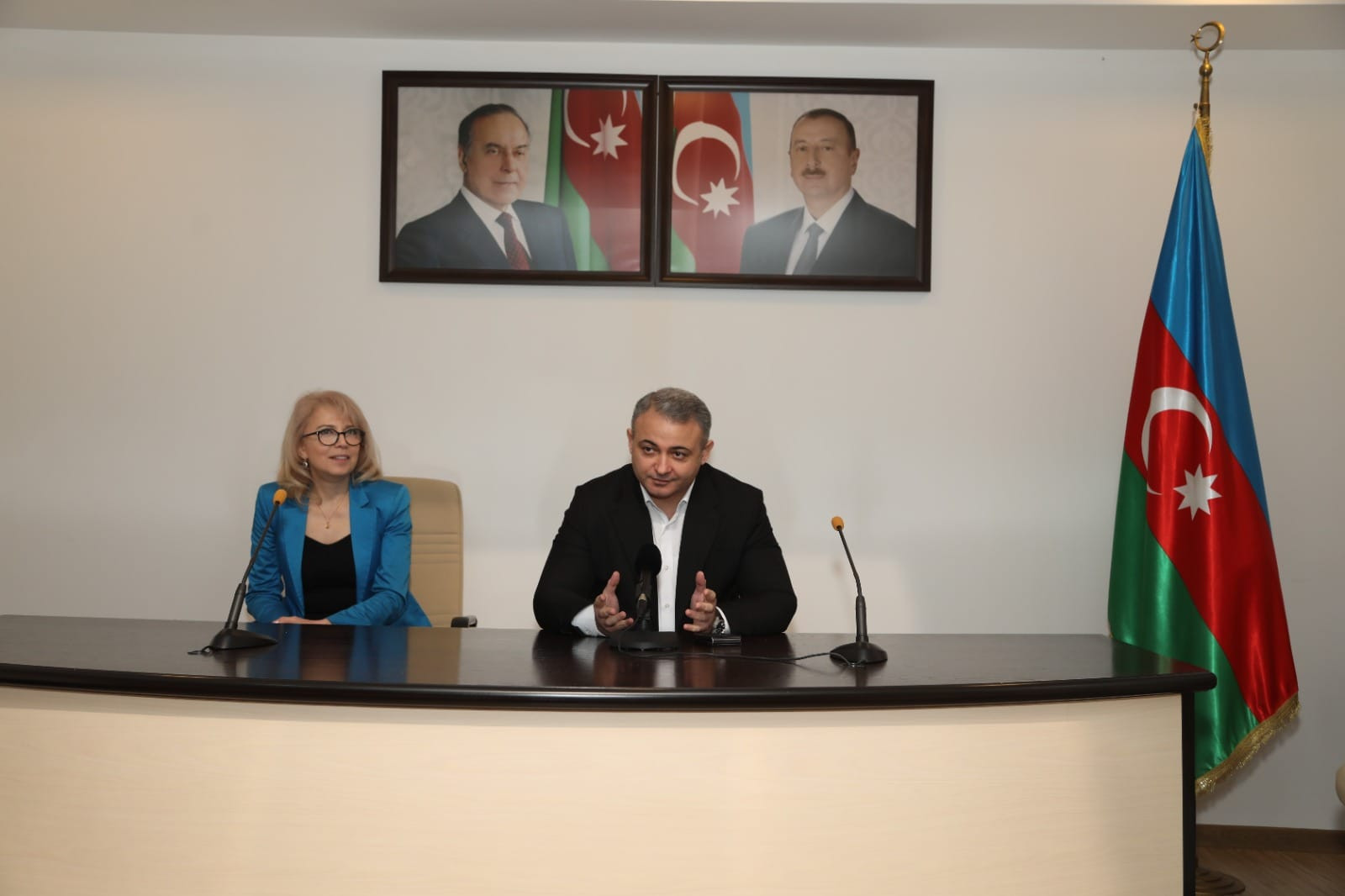 “Mədəniyyət” telekanalının əməkdaşları mükafatlandırılıb