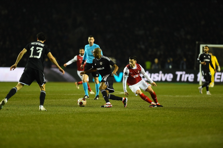 "Карабах" выигрывает "Брагу" и впервые в своей истории выходит в 1/8 финала