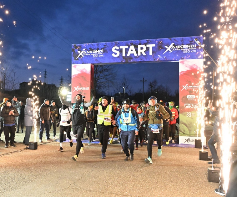 В Азербайджане впервые стартовал ультрамарафон Ханкенди-Баку