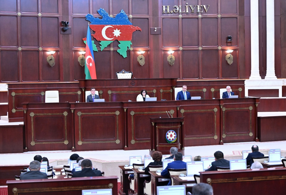 Milli Məclisdə Ali Məhkəmə hakimlərinin namizədliyi təsdiq edilib