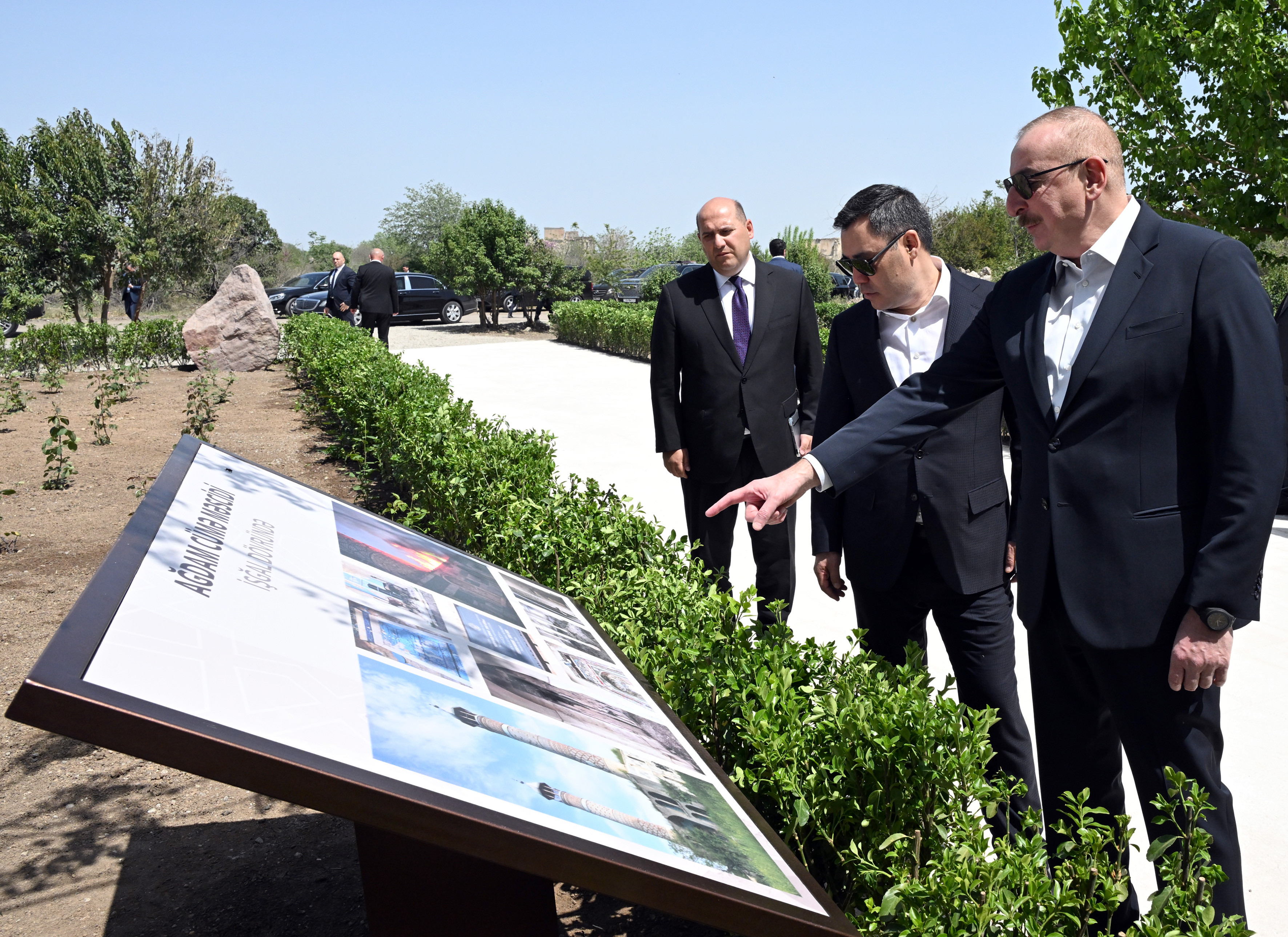 Президент Ильхам Алиев и Президент Садыр Жапаров приняли участие в открытии после реставрации Агдамской Джума-мечети