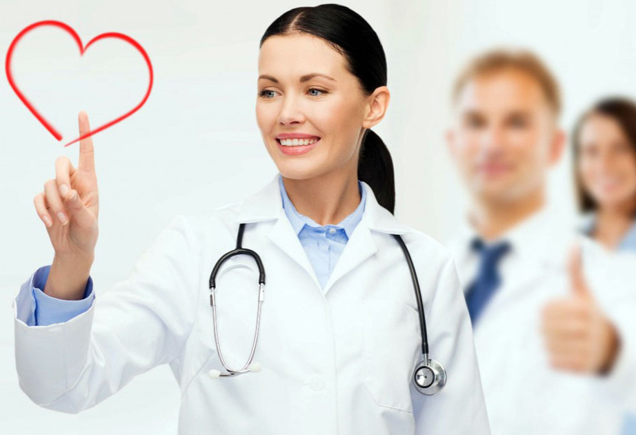 Azərbaycanda tibb işçilərinin peşə bayramıdır