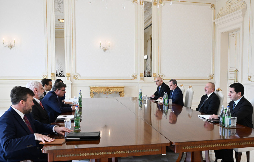 President Ilham Aliyev received US Assistant Secretary of State for European and Eurasian Affairs