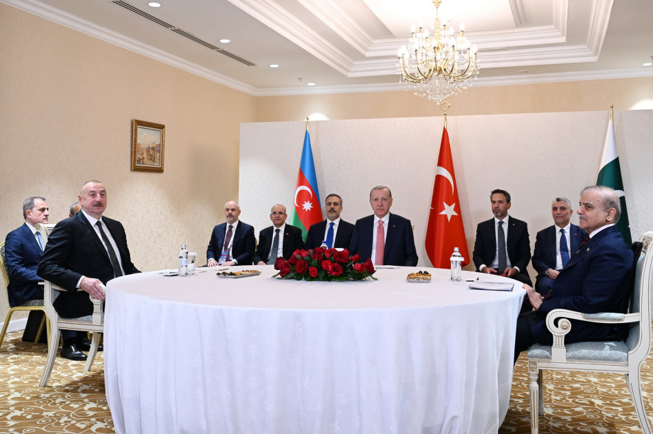Trilateral meeting between President of Azerbaijan, President of Turkiye and Prime Minister of Pakistan was held in Astana
