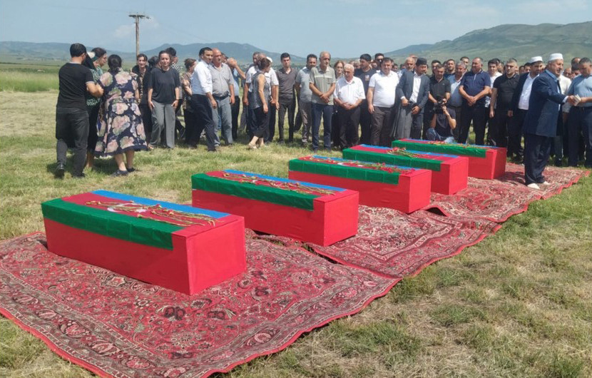 В Ходжалы похоронены шехиды Первой Карабахской войны