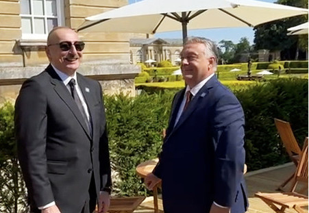 President Ilham Aliyev talks to Prime Minister of Hungary
