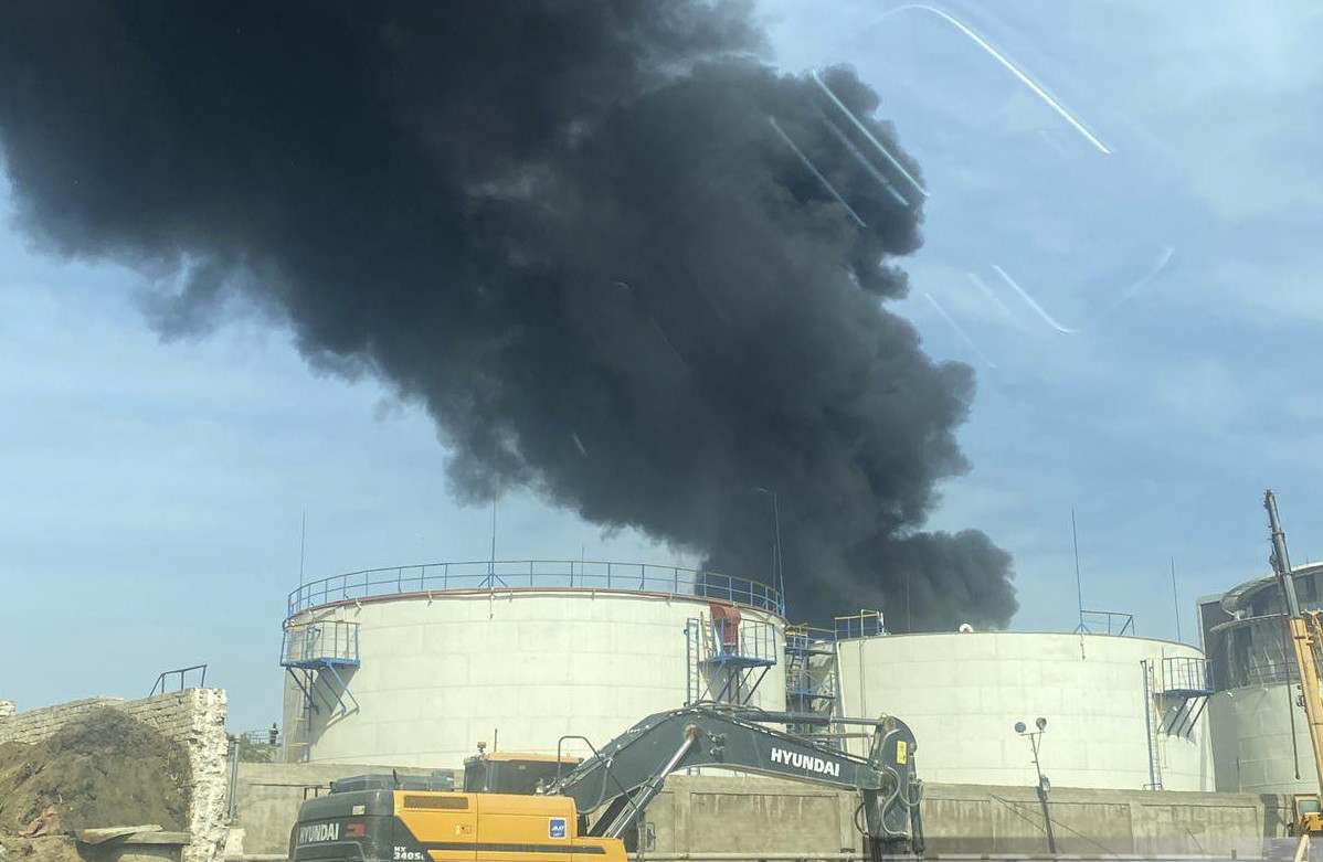 Xətai rayonu ərazisində güclü yanğın başlayıb