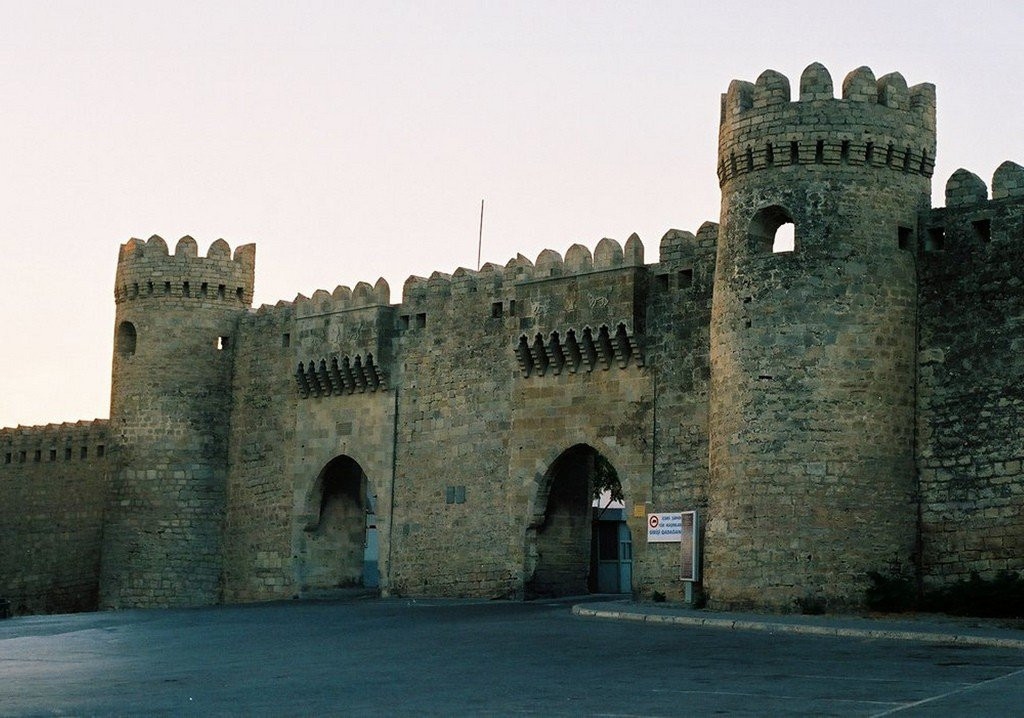 Bakının iki mərkəzi hissəsinə avtomobillərin girişi məhdudlaşdırılır