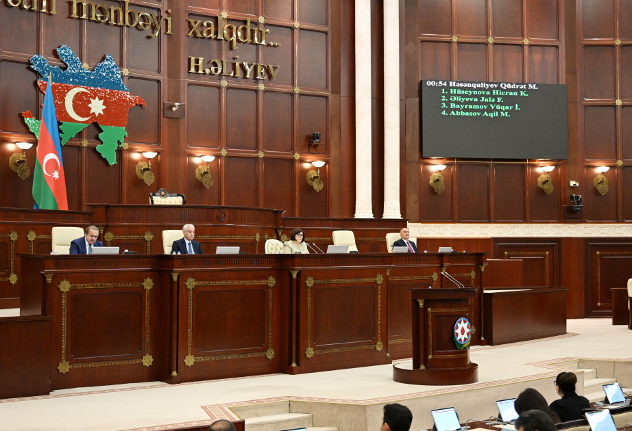 Gələn ilin dövlət büdcəsi ilə bağlı qanun layihəsi Milli Məclisdə ikinci oxunuşda qəbul edilib