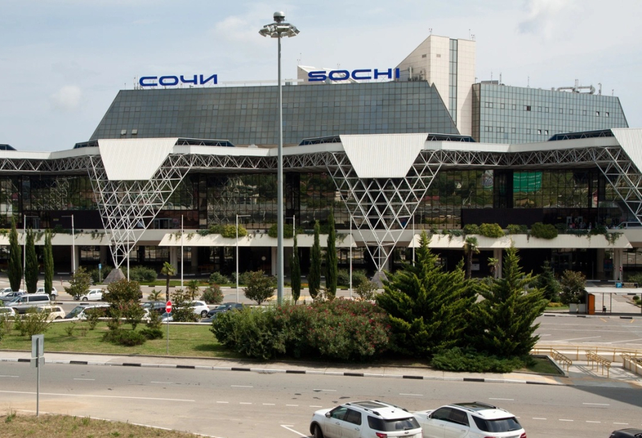 Soçi hava limanında 70-dən çox reys təxirə salınıb