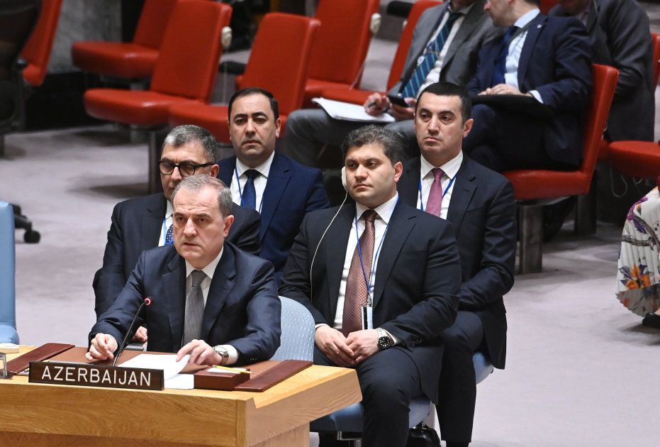 Ceyhun Bayramov BMT mərkəzli beynəlxalq sistemin gücləndirilməsinin vacibliyini vurğulayıb