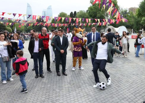 Bakıda keçiriləcək mundial ilə əlaqədar Dənizkənarı Bulvar ərazisində “Fan Zona” təşkil olunub