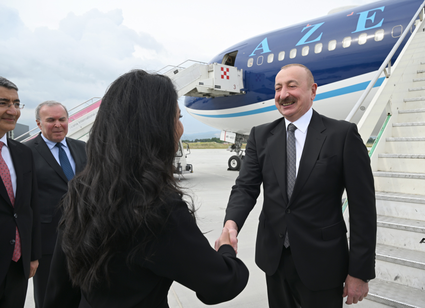 Prezident İlham Əliyev Albaniyada işgüzar səfərdədir